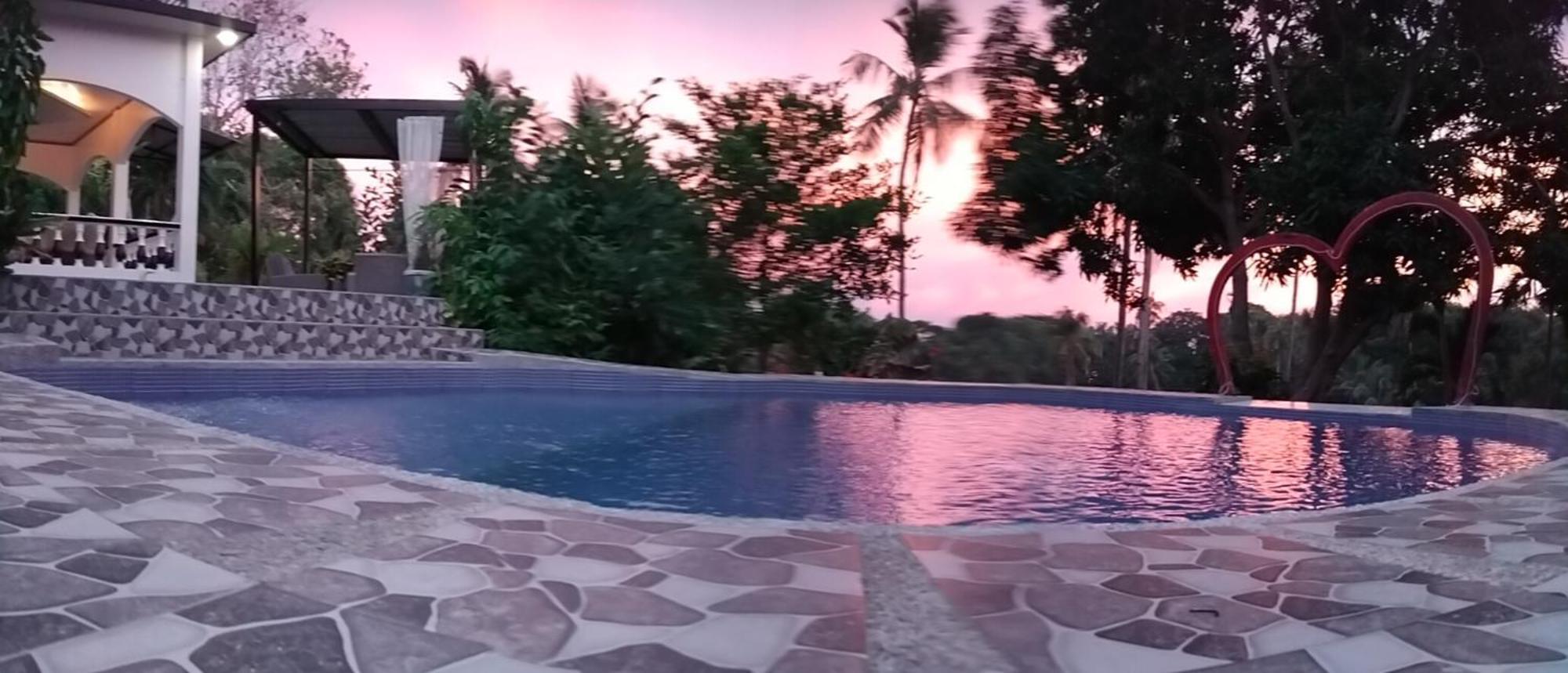 Matteo'S Hus Villa Rental Zamboanguita (Visayas) Exterior foto